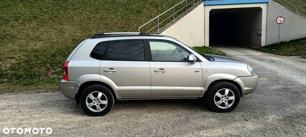 Hyundai Tucson 2.0 4WD GLS - 7