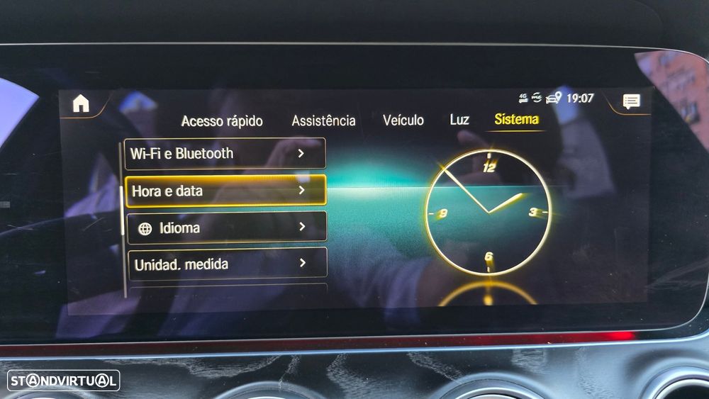 Mercedes-Benz E 220 d Exclusive Line - 31