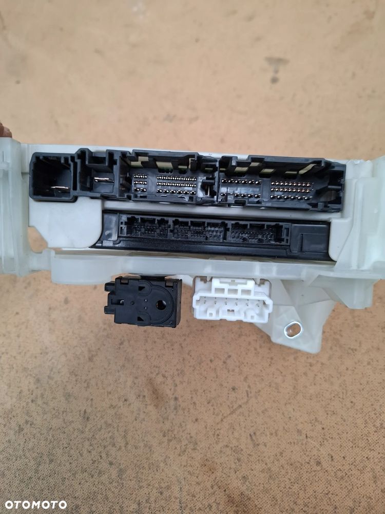 TOYOTA RAV4 V MODUŁ STEROWNIK KOMFORTU 89221-42420 - 6