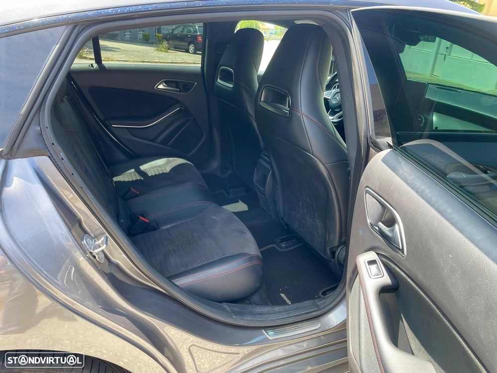 Mercedes-Benz CLA 200 d Shooting Brake AMG Line Aut. - 9