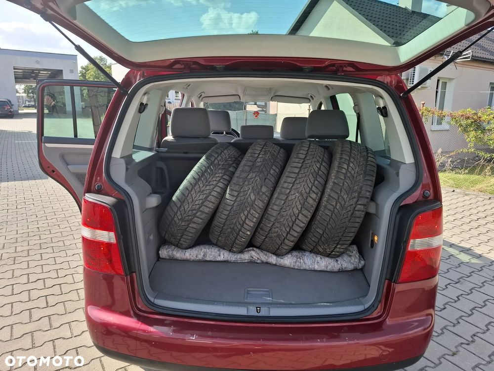 Volkswagen Touran 1.6 FSI Automatik Goal - 9