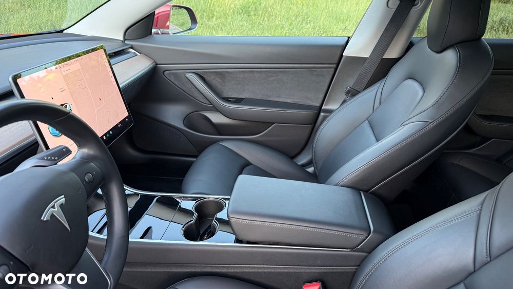 Tesla Model 3 Performance AWD - 16