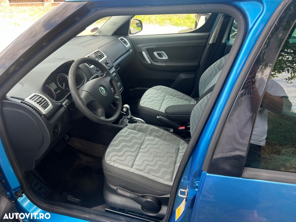 Skoda Roomster 1.6 Comfort Aut - 10