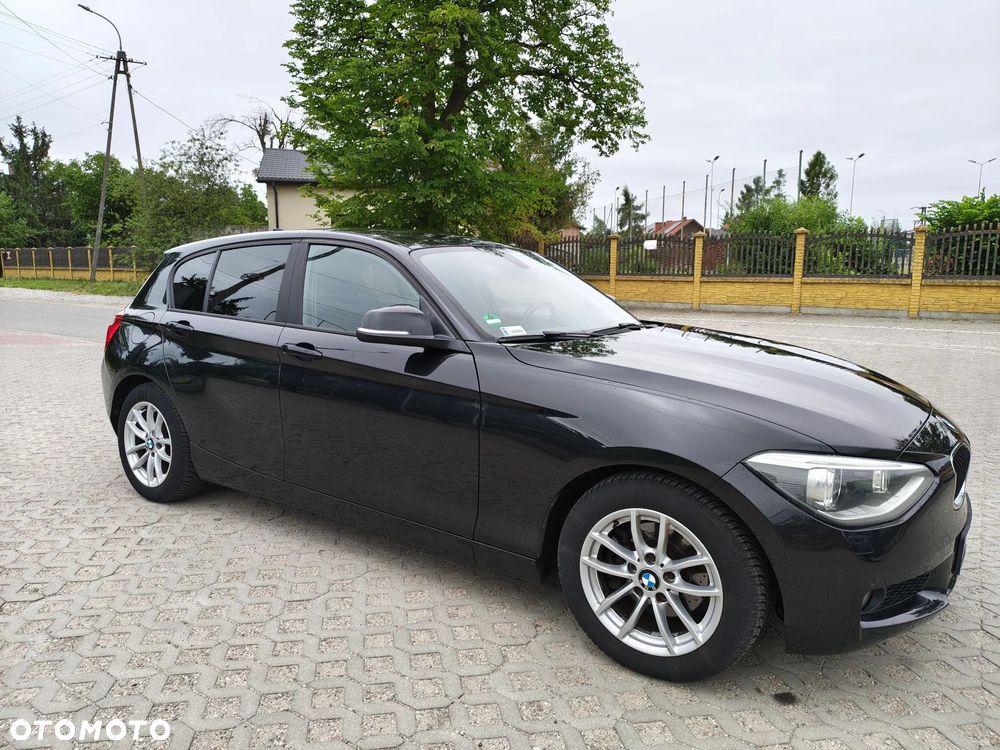 BMW Seria 1 118i - 3