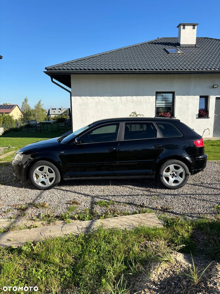 Audi A3 2.0T FSI Quattro Ambition - 7