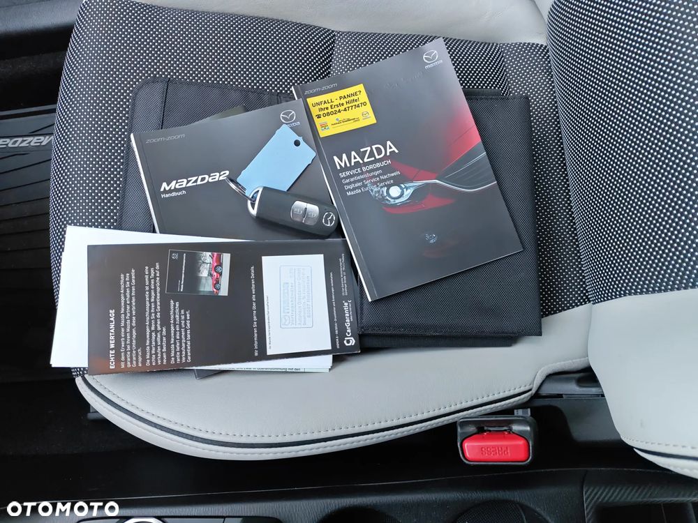 Mazda 2 SKYACTIV-G 90 White Edition - 16