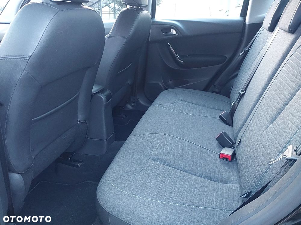 Citroën C3 1.2 PureTech Exclusive - 15