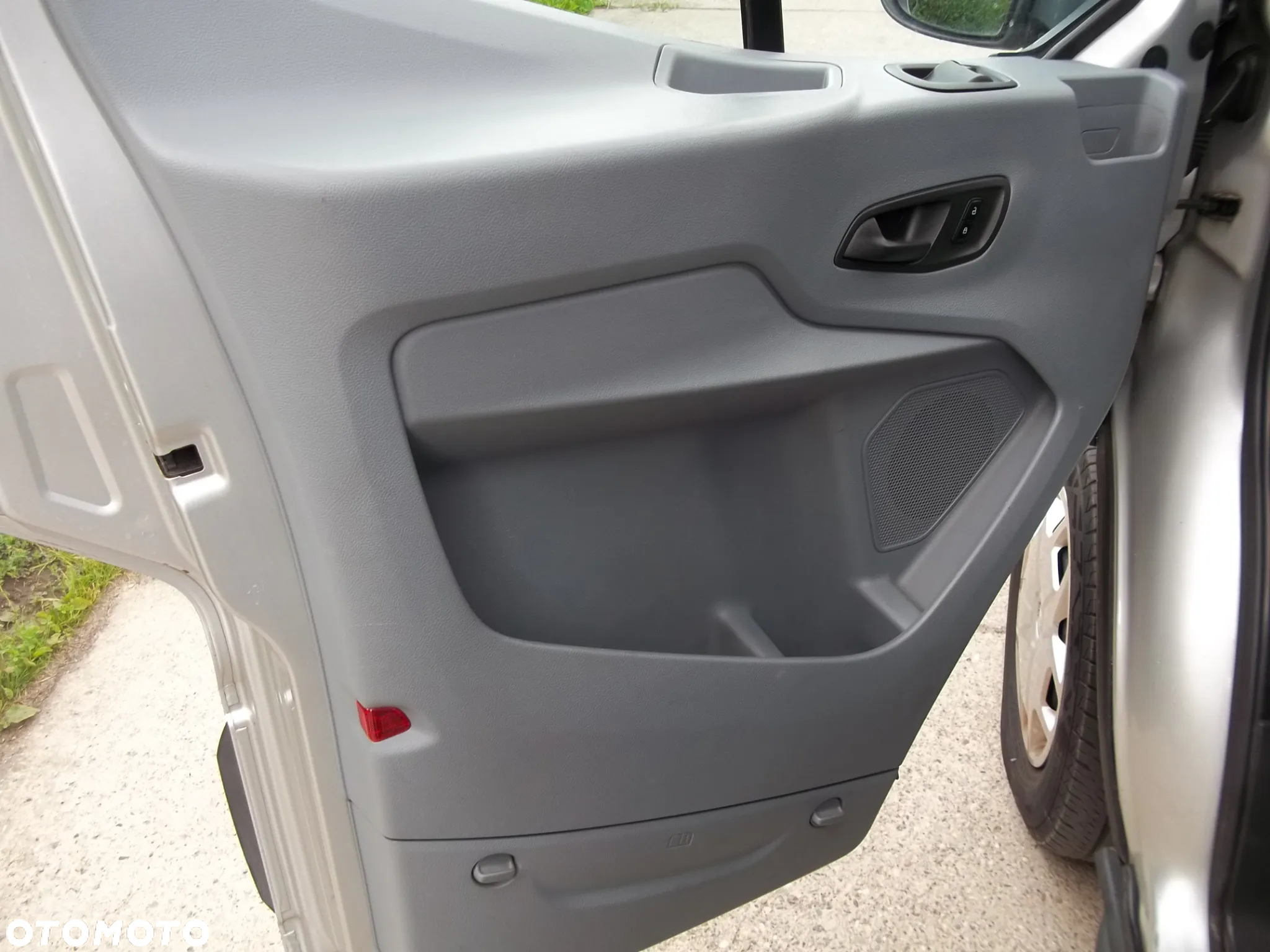 Ford Transit 310 L2H2 Ambiente - 19