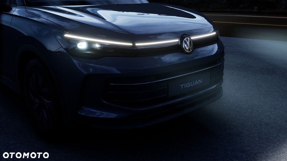 Volkswagen Tiguan - 12