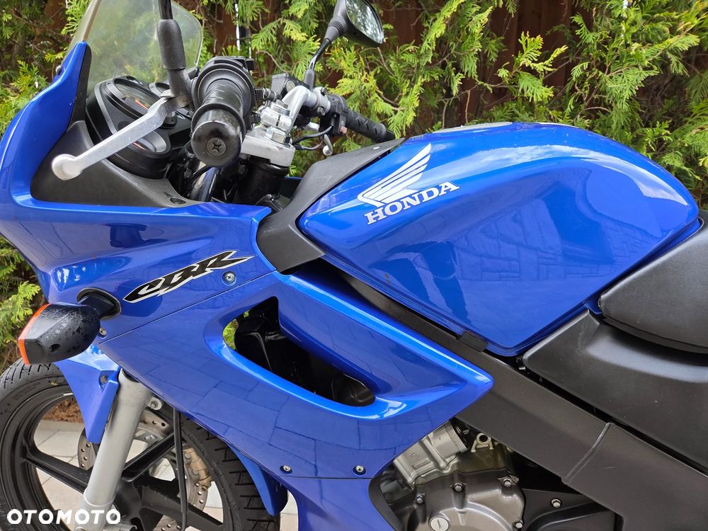Honda CBR - 14