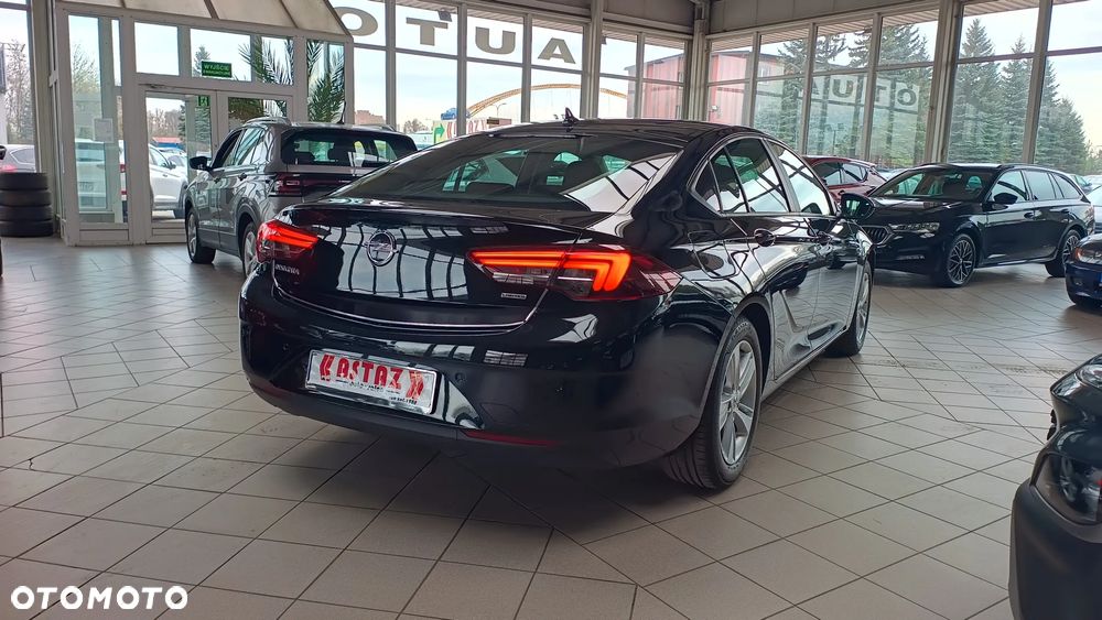 Opel Insignia 1.5 T Elite S&S - 17