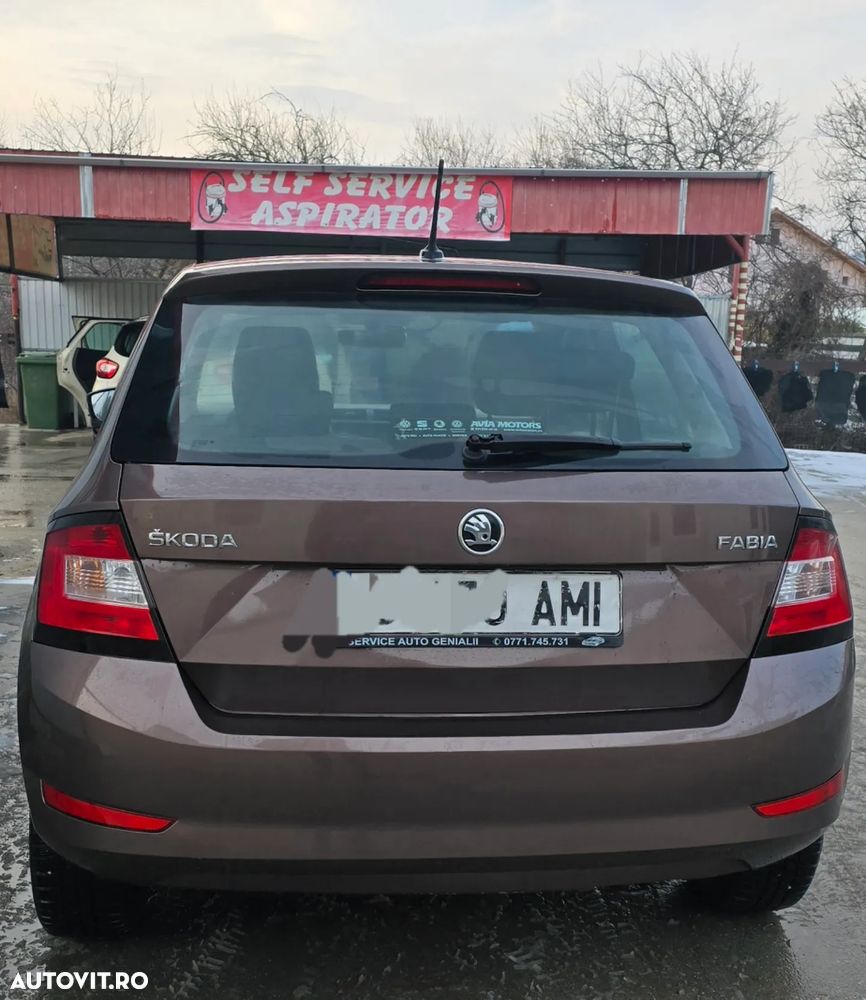 Skoda Fabia 1.0 Active - 2