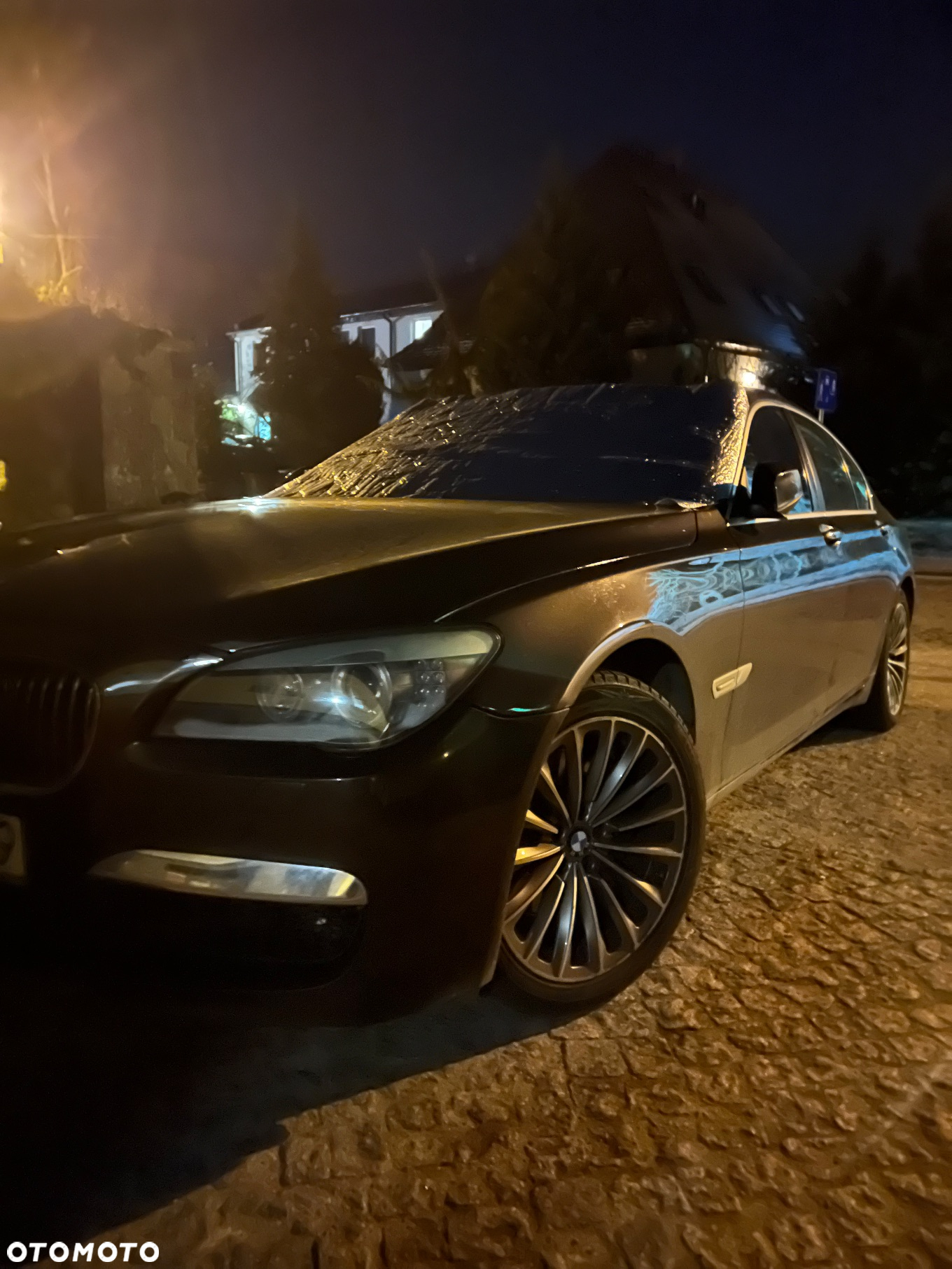 BMW Seria 7 740Li - 4