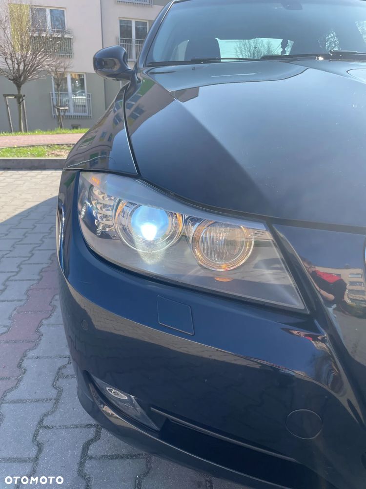 BMW Seria 3 320d xDrive DPF - 3