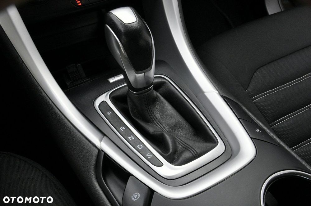 Ford Mondeo - 17