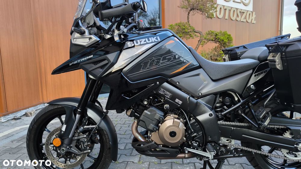 Suzuki DL - 16