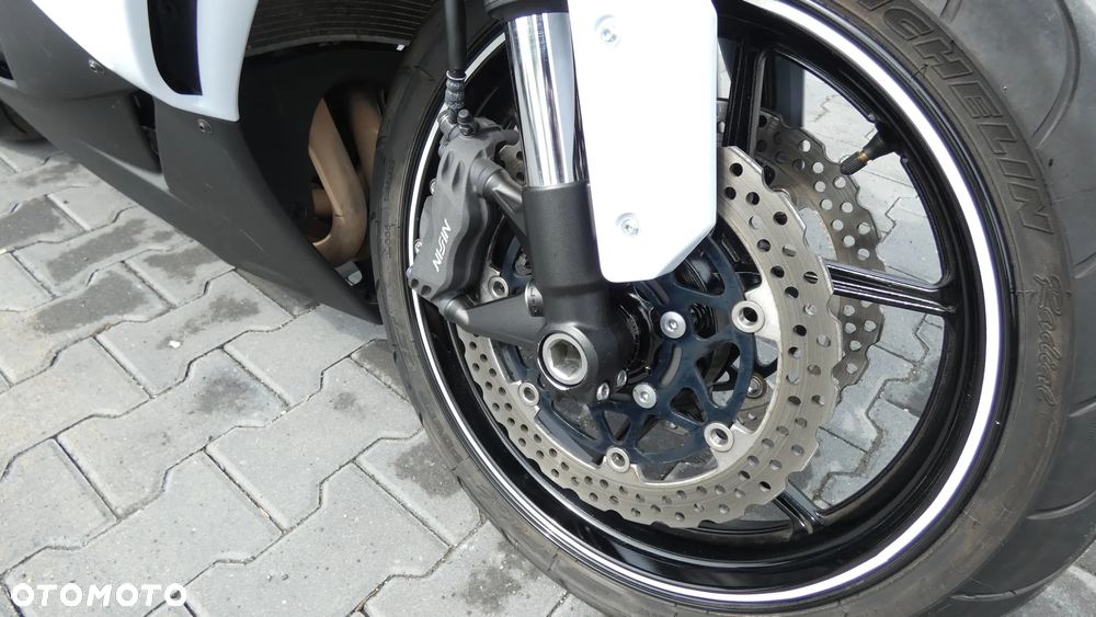 Kawasaki Ninja - 13
