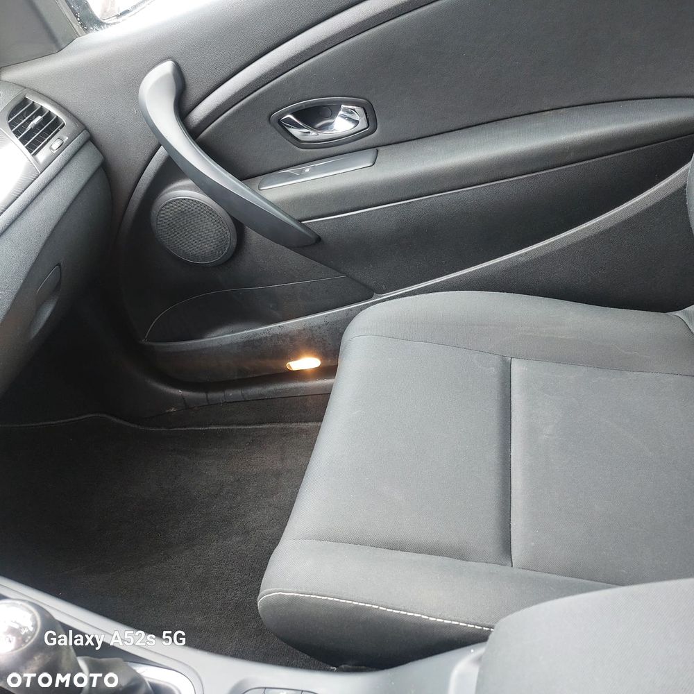 Renault Megane dCi 90 FAP Expression - 9
