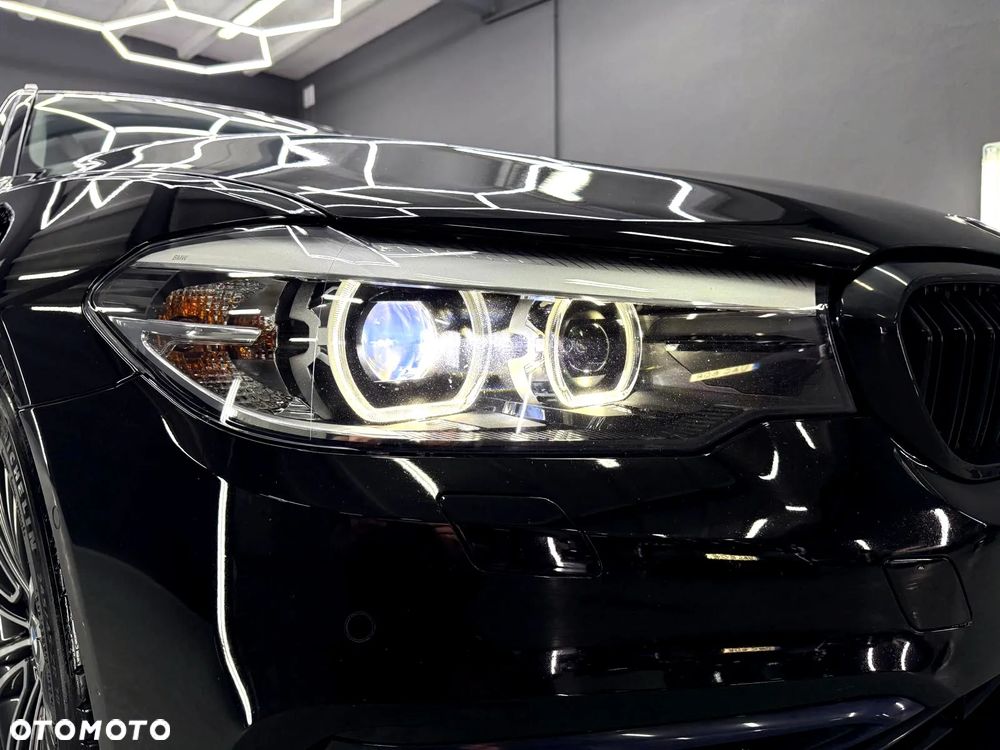 BMW Seria 5 520d Touring Sport Line - 12