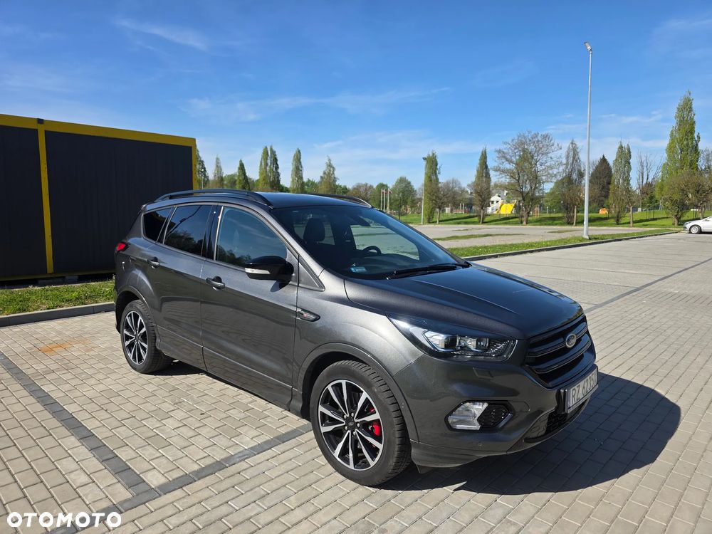 Ford Kuga 2.0 TDCi AWD ST-Line - 23