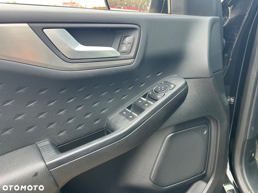 Ford Kuga 2.0 TDCi FWD Titanium - 22