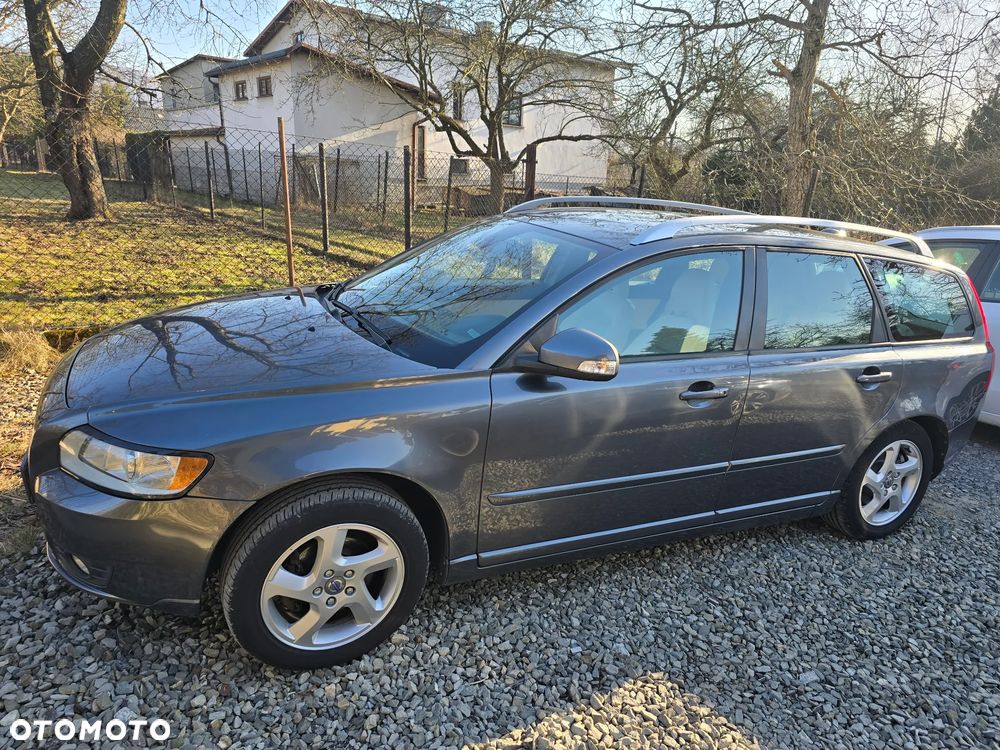 Volvo V50 D2 Summum Start-Stop - 1