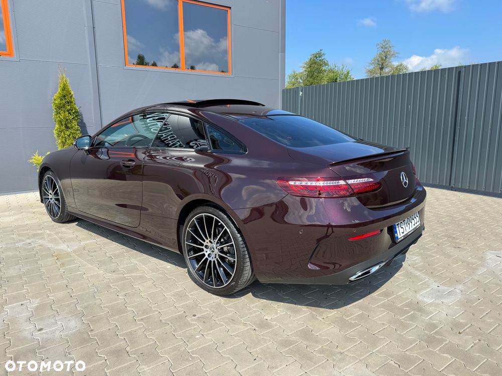 Mercedes-Benz Klasa E 300 d 4Matic 9G-TRONIC AMG Line - 22