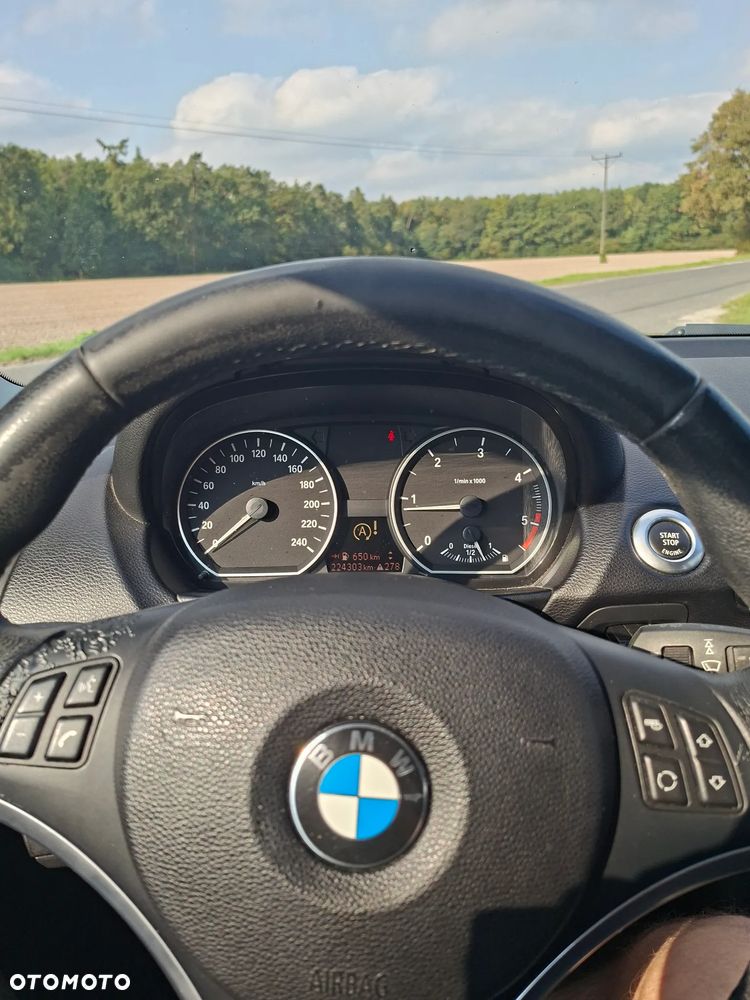 BMW Seria 1 - 12