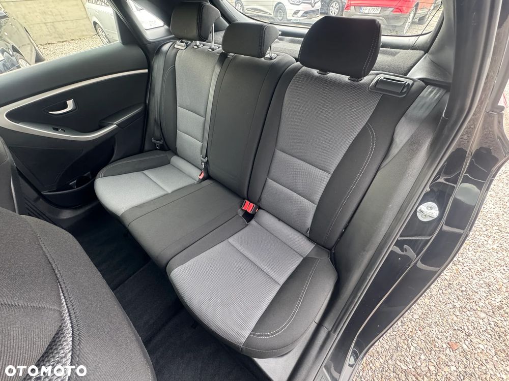 Hyundai i30 1.4 Fifa World Cup Edition - 12