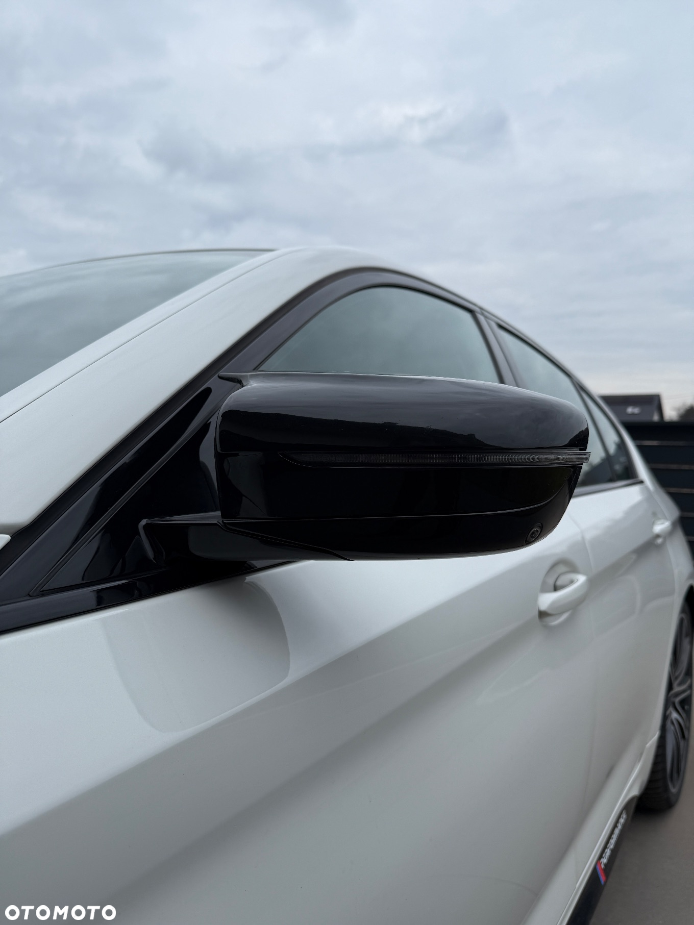 BMW Seria 5 M550i xDrive sport - 8