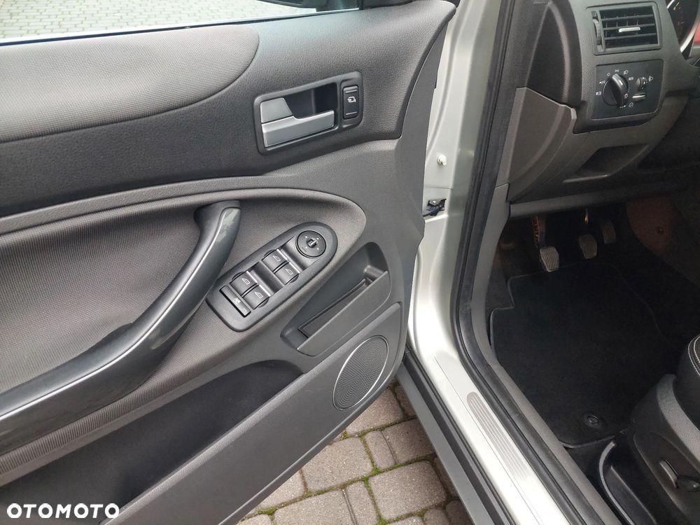 Ford Kuga 2.0 TDCi Titanium - 11
