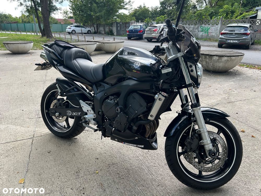 Yamaha FZ6 - 3