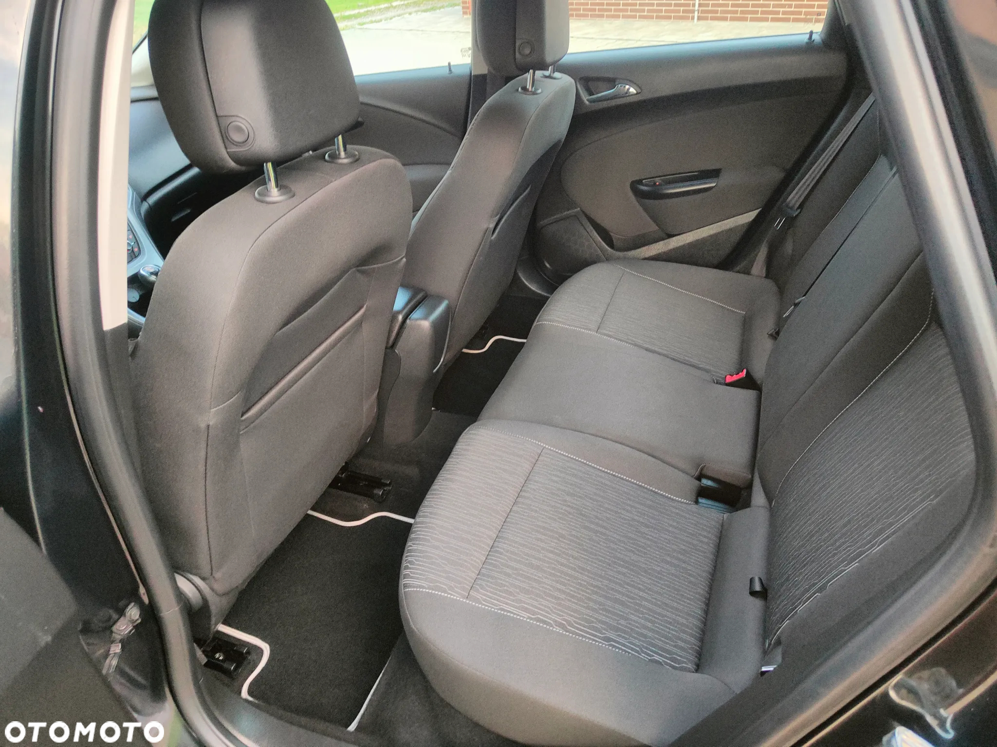 Opel Astra V 1.6 CDTI Dynamic - 19