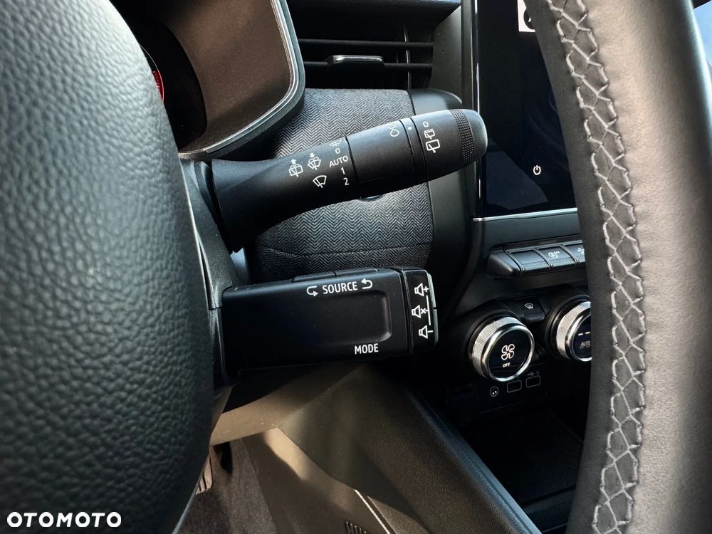 Renault Clio TCe 90 TECHNO - 18