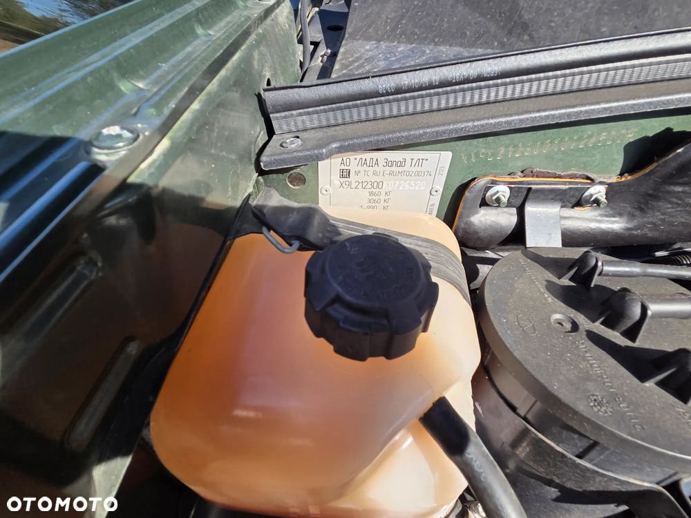 Lada Niva - 33