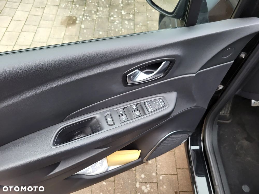 Renault Captur ENERGY TCe 90 Start&Stop Experience - 11
