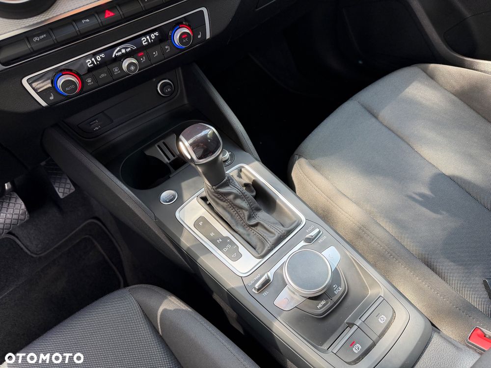 Audi Q2 35 TFSI S tronic - 12