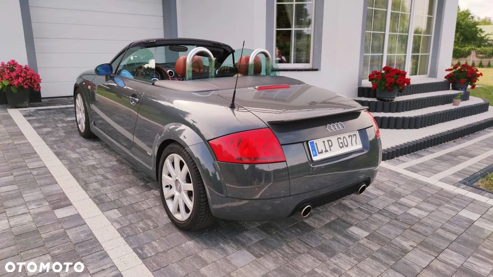 Audi TT Coupé 1.8 T quattro - 10
