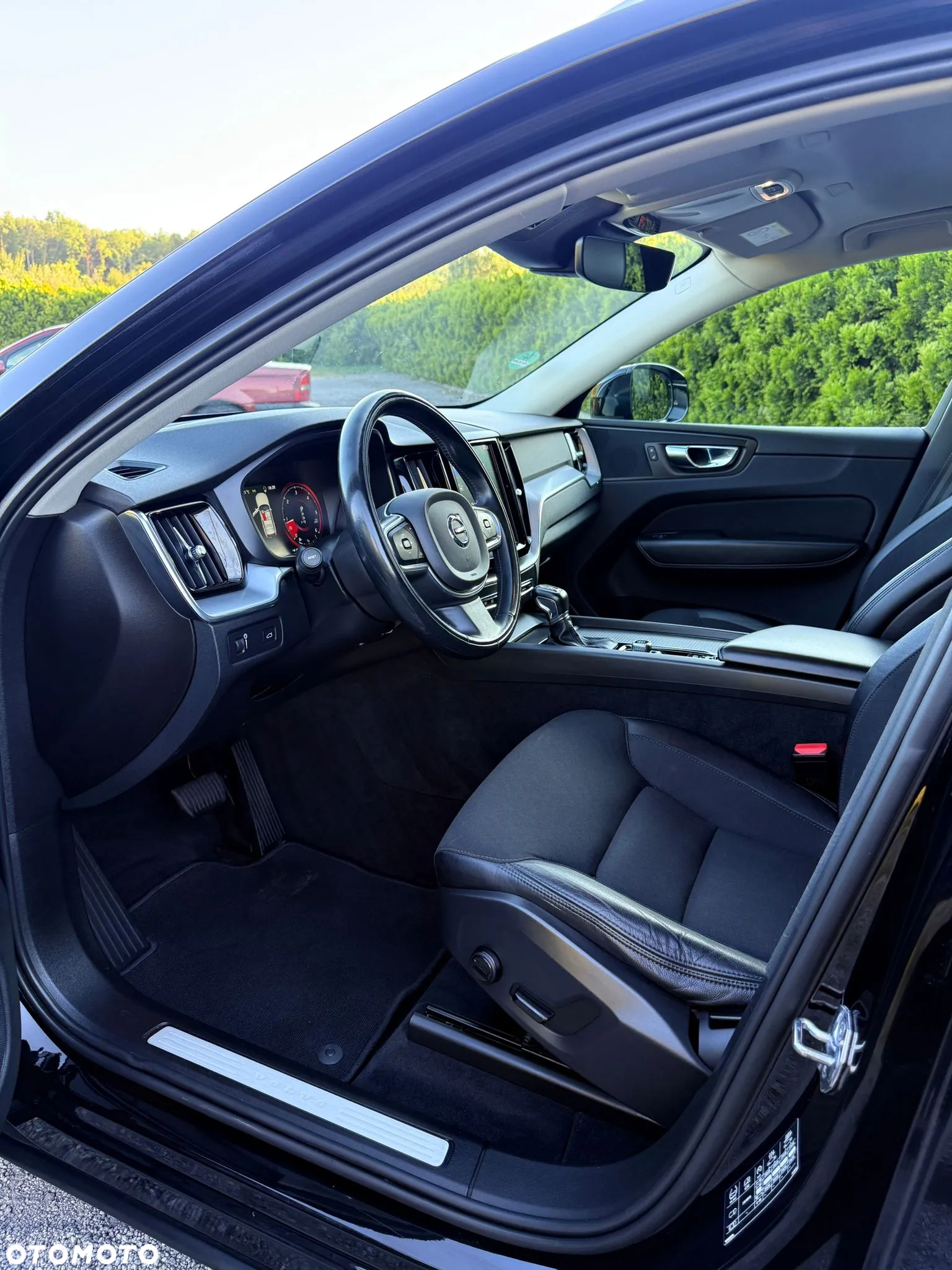 Volvo XC 60 D4 Geartronic Momentum Pro - 13