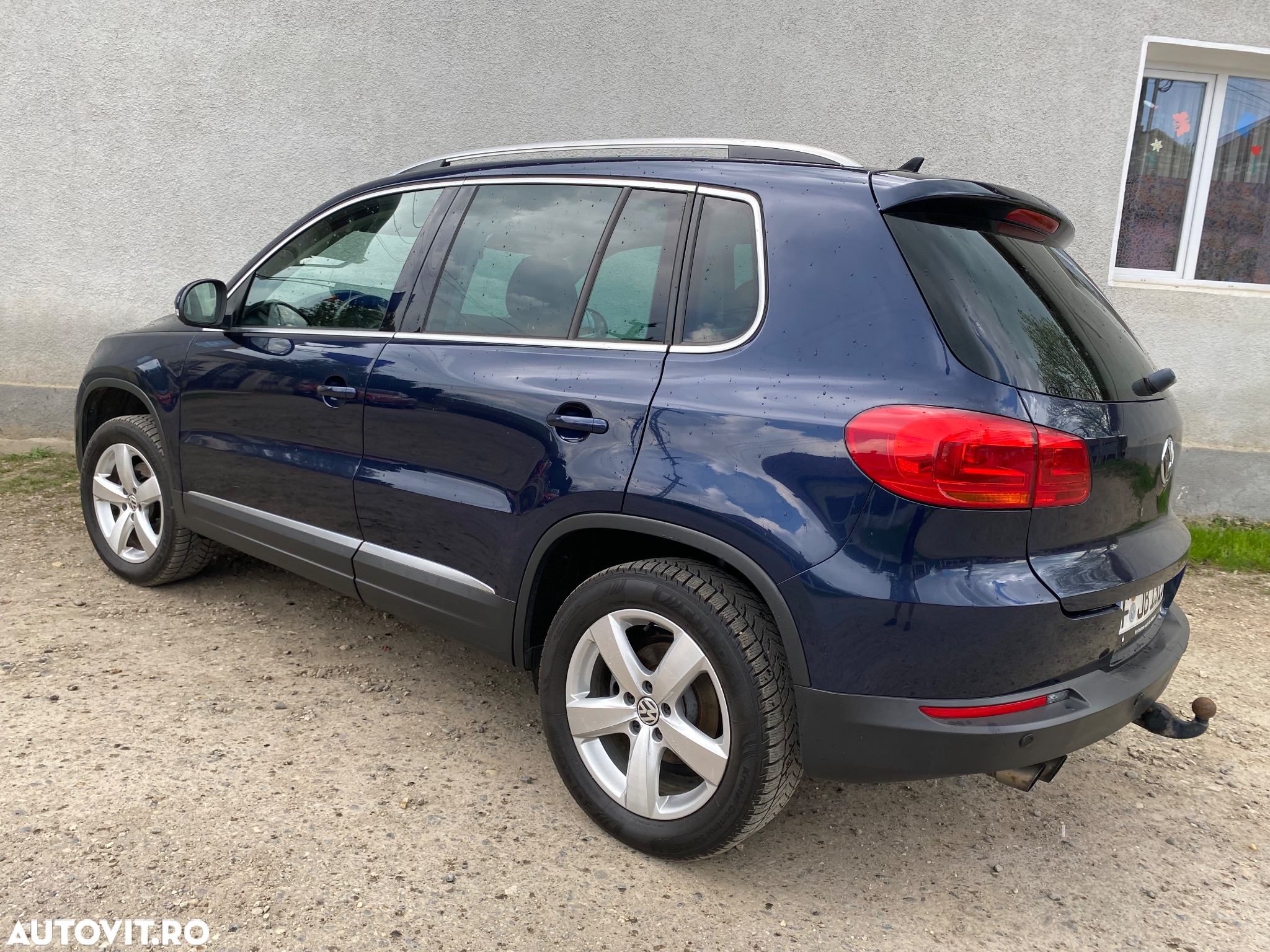 Volkswagen Tiguan - 3