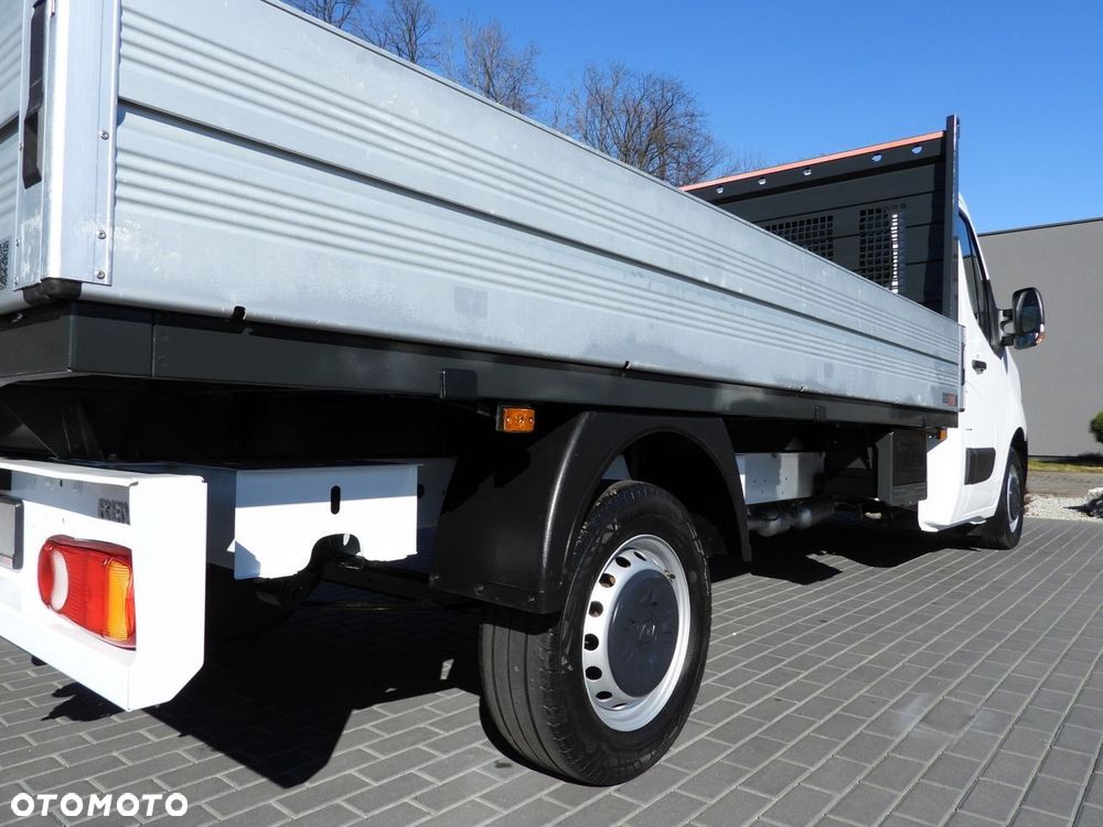 Renault MASTER SKRZYNIA TEMPOMAT LEDY KLIMATYZACJA  165KM - 17