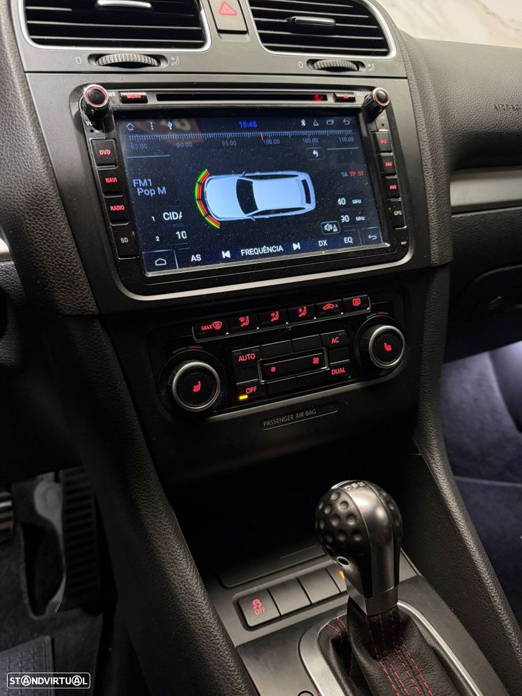 VW Golf 2.0 TSi GTI DSG - 22