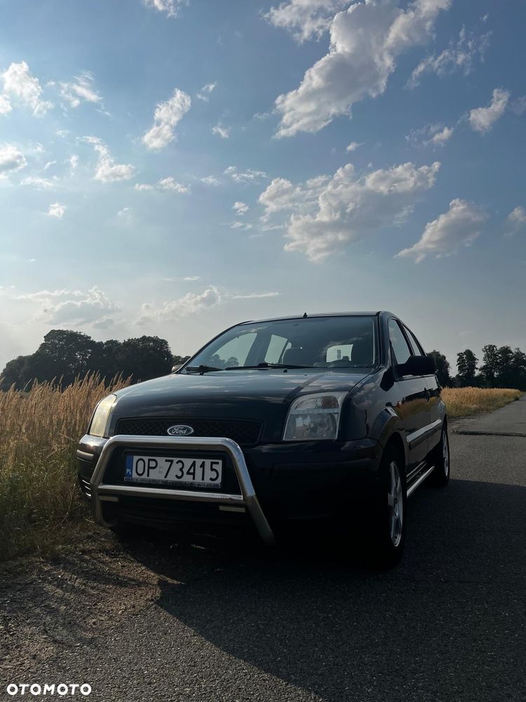 Ford Fusion - 1