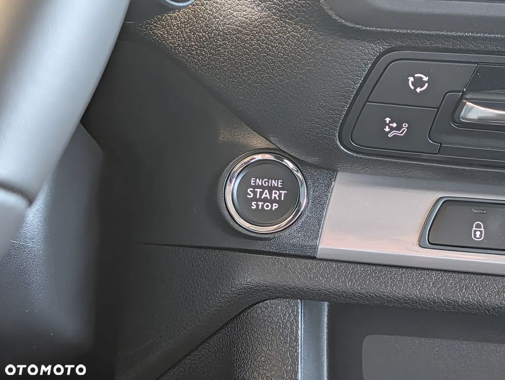 Fiat Scudo Furgon XL Diesel 2.2 180 KM Automat - 19