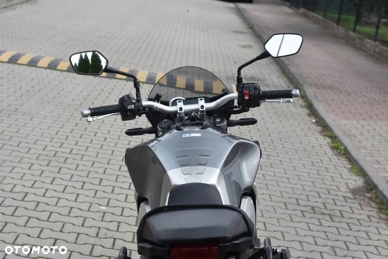 Honda CB - 20