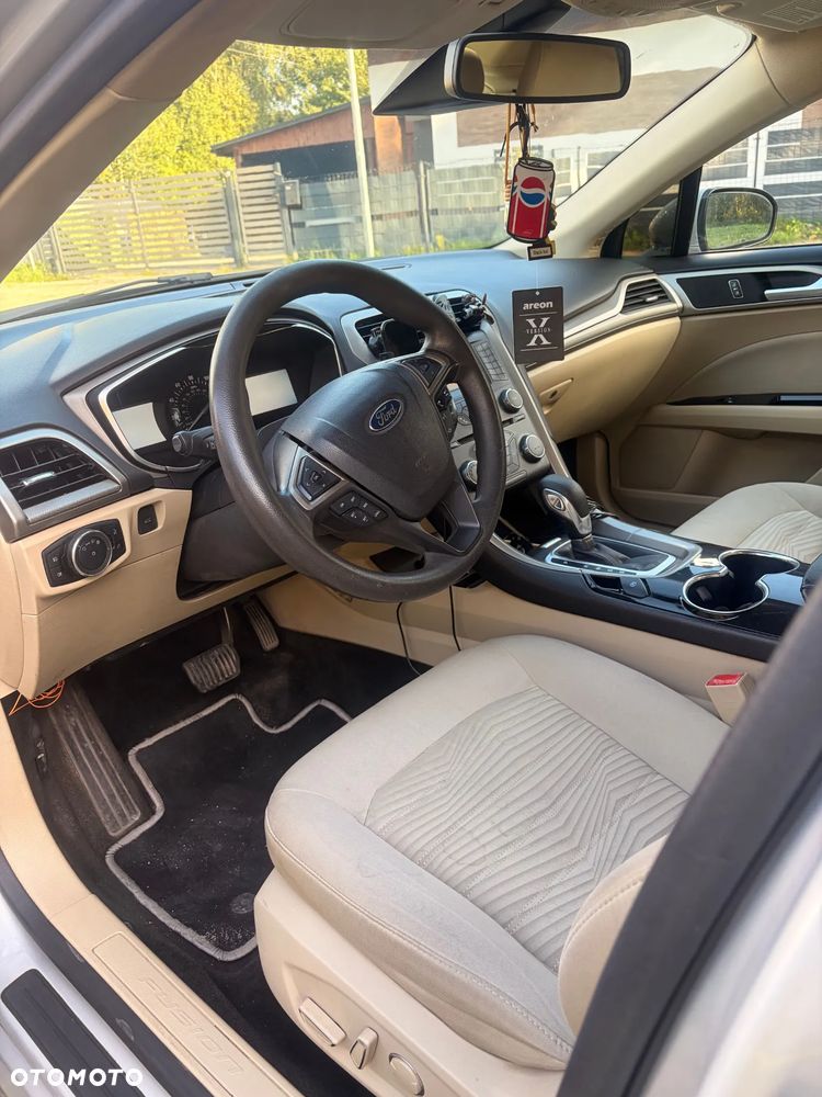 Ford Fusion - 3