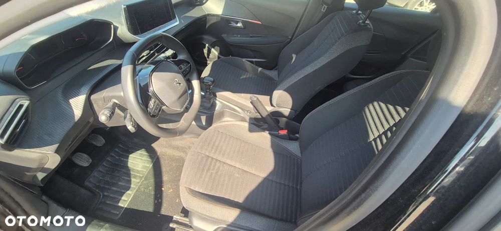 Peugeot 208 1.5 BlueHDi Allure Pack S&S - 16