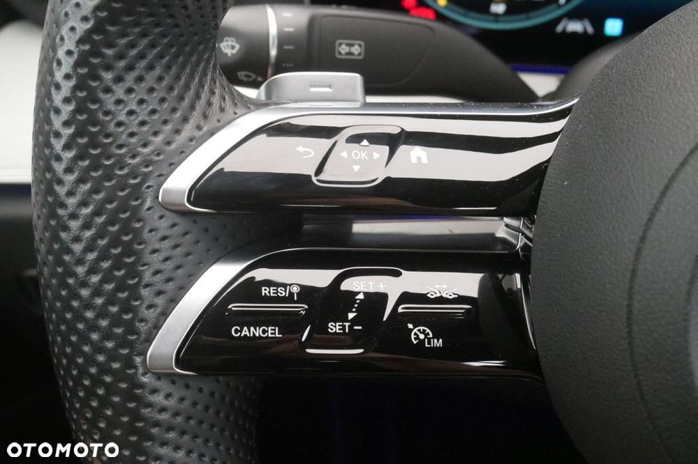 Mercedes-Benz Klasa E - 30