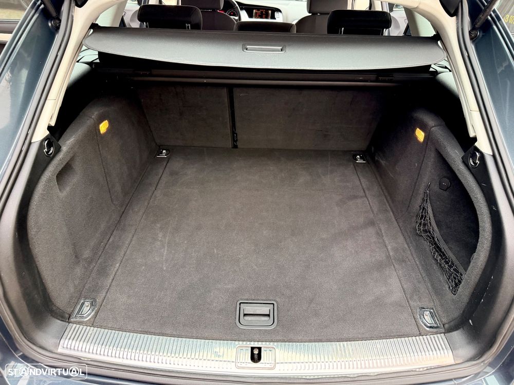 Audi A4 Avant - 37