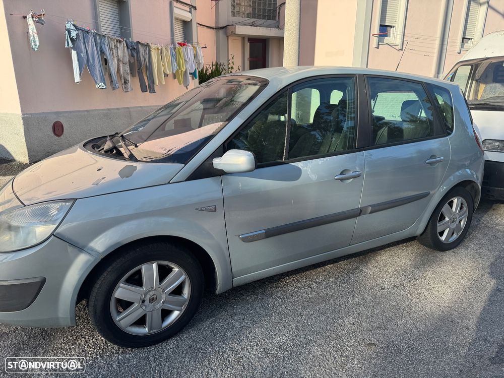 Renault Scénic 1.5 dCi Confort Authentique - 1